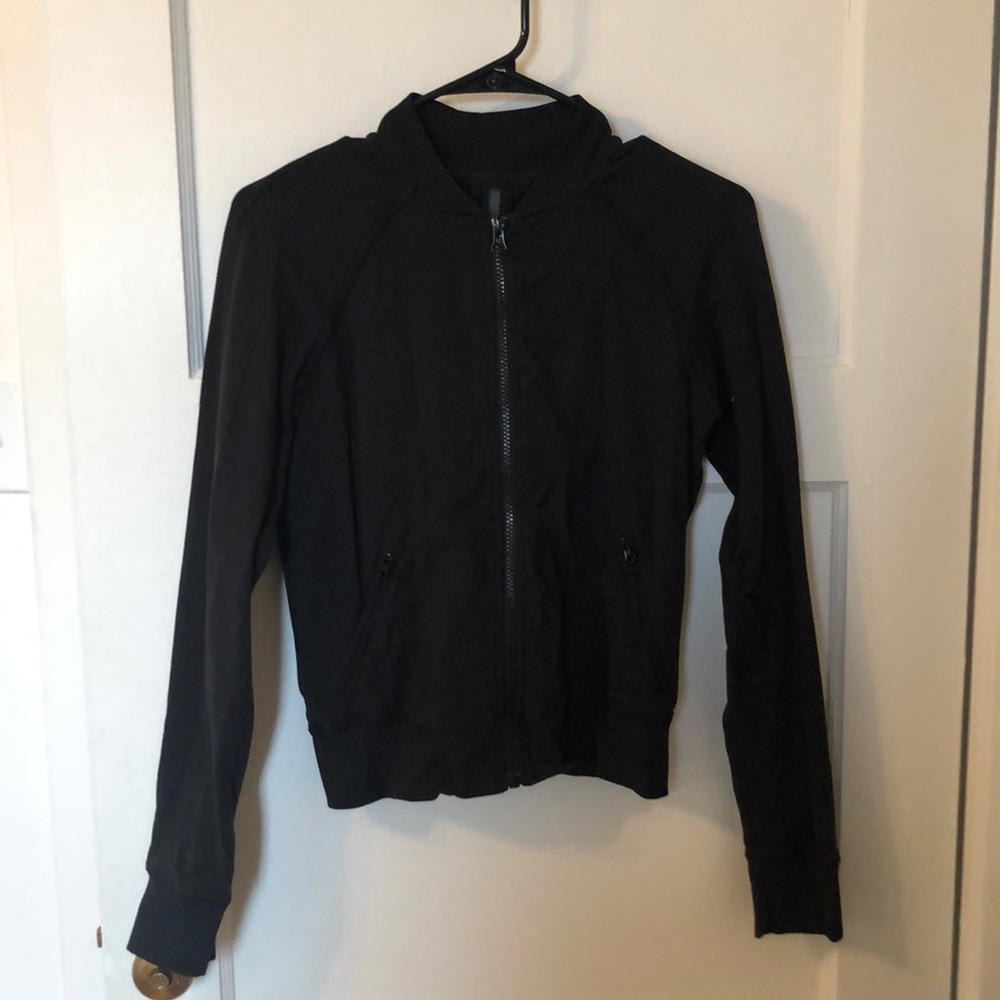 Lululemon black jacket